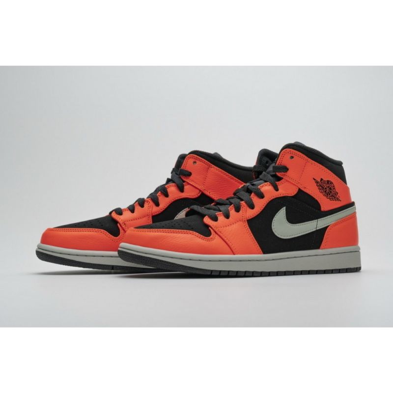 Férfi / Női Air Jordan 1 Fekete Kúp