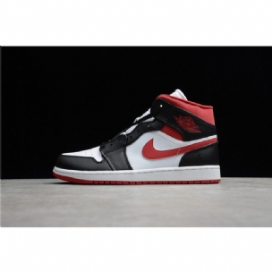 Férfi/női Jordan 1 Retro Középfekete Tornatermi Piros Kosárlabdacipő