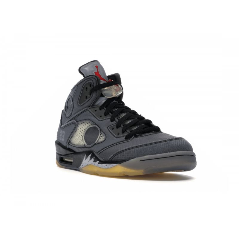 Férfi / Női Jordan 5 Off Fehér Fekete