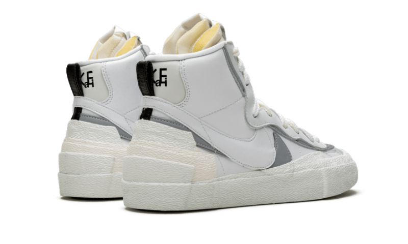 Férfi / Női Nike Cipők Blazer Mid Sacai Fehér Szürke