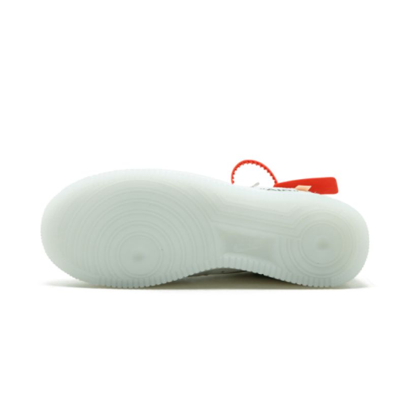 Férfi / Női Törtfehér Nike Air Force 1 Alacsony Fehér