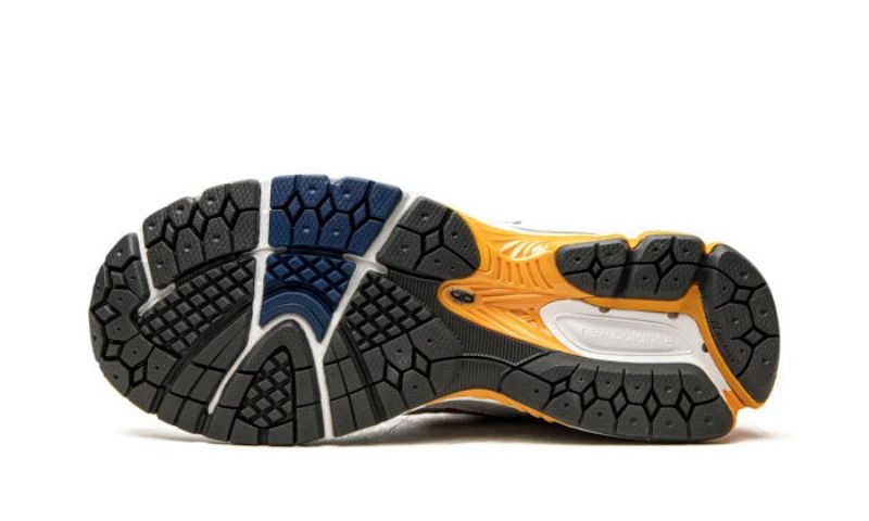 Férfiak/nők New Balance 2002r Bryant Giles