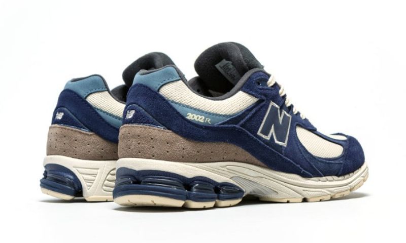 New Balance 2002r Férfi/női Sötétkrém