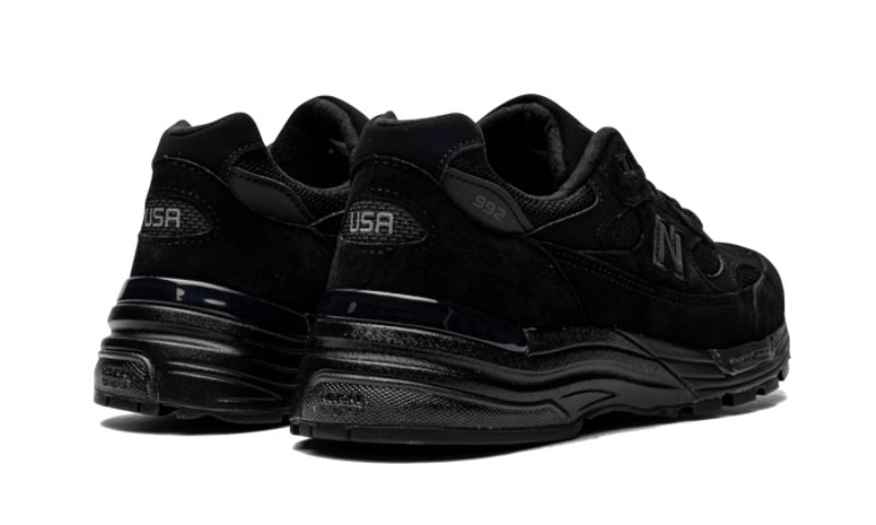 New Balance 992 Férfi / Női Tripla Fekete