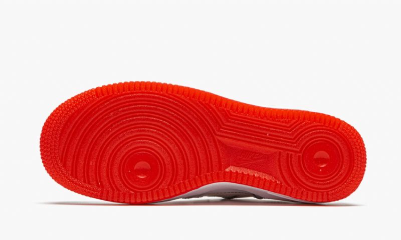 Nike Air Force 1 Low Lv8 Gs Férfi / Női Alkalmi Fehér / / Egyetemi Piros
