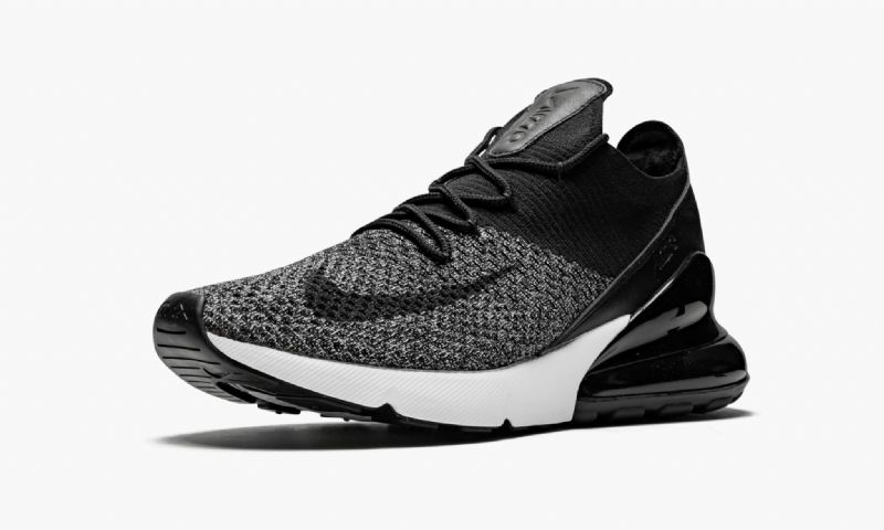 Nike Air Max 270 Flyknit Férfi Futó Fekete/fekete-fehér