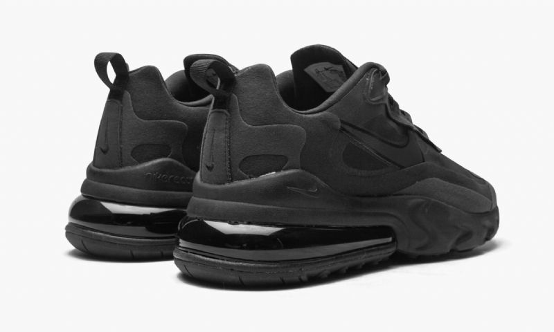 Nike Air Max 270 React Férfi Futó Hármas Fekete