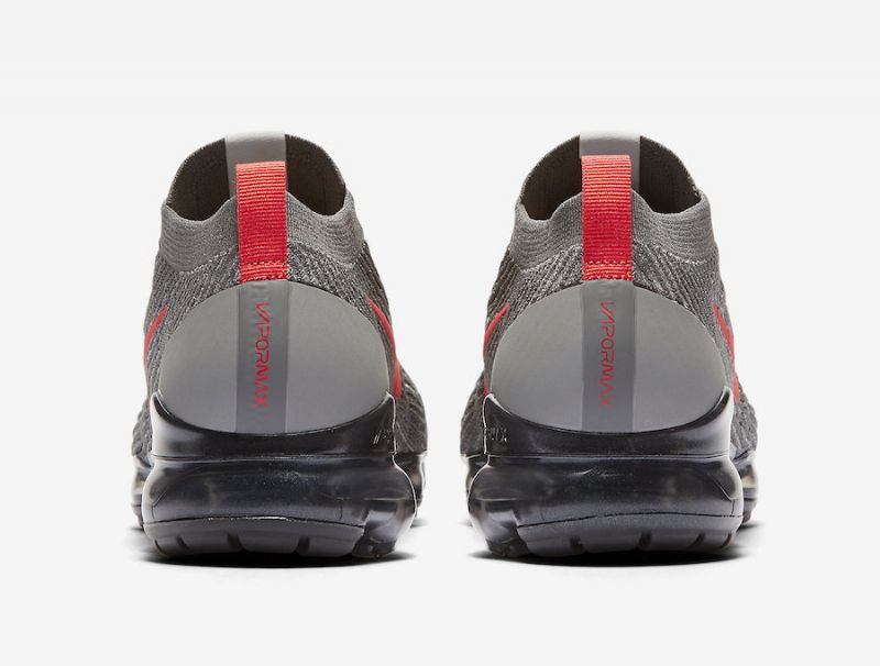 Nike Air Vapormax 3.0 Férfi / Női Futó Vasszürke / Antracit Pályavörös