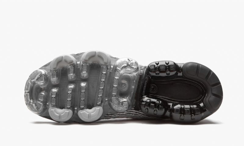 Nike Air Vapormax Részecskeszürke Férfi / Női Futó / Fekete-vas Szürke - Egyetemi Vörös