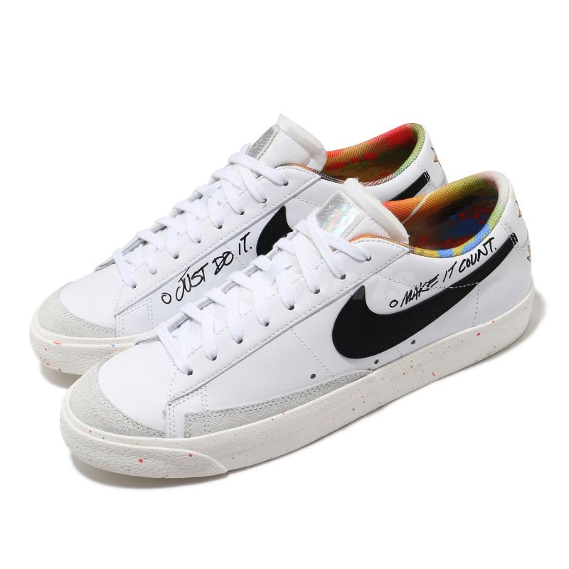 Nike Blazer Low 77 Vntg Férfi / Női Futó Fehér / Multi
